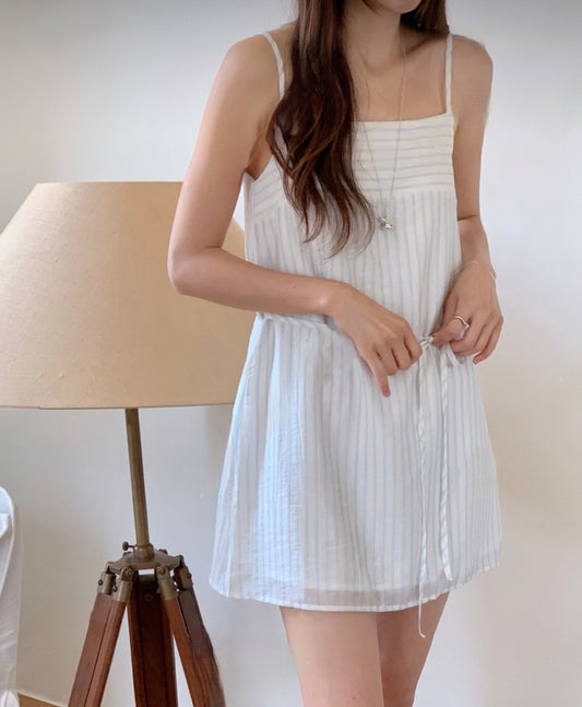 顯高吊帶連身裙