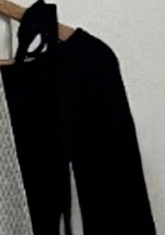 薄薄側肩綁結針織衫